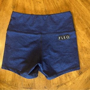 FLEO mood black power high rise (4”) shorts